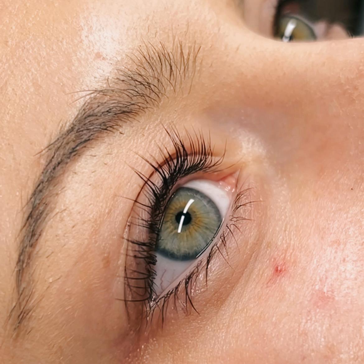 Lashlifting Detailaufnahme bei SL Cosmetics